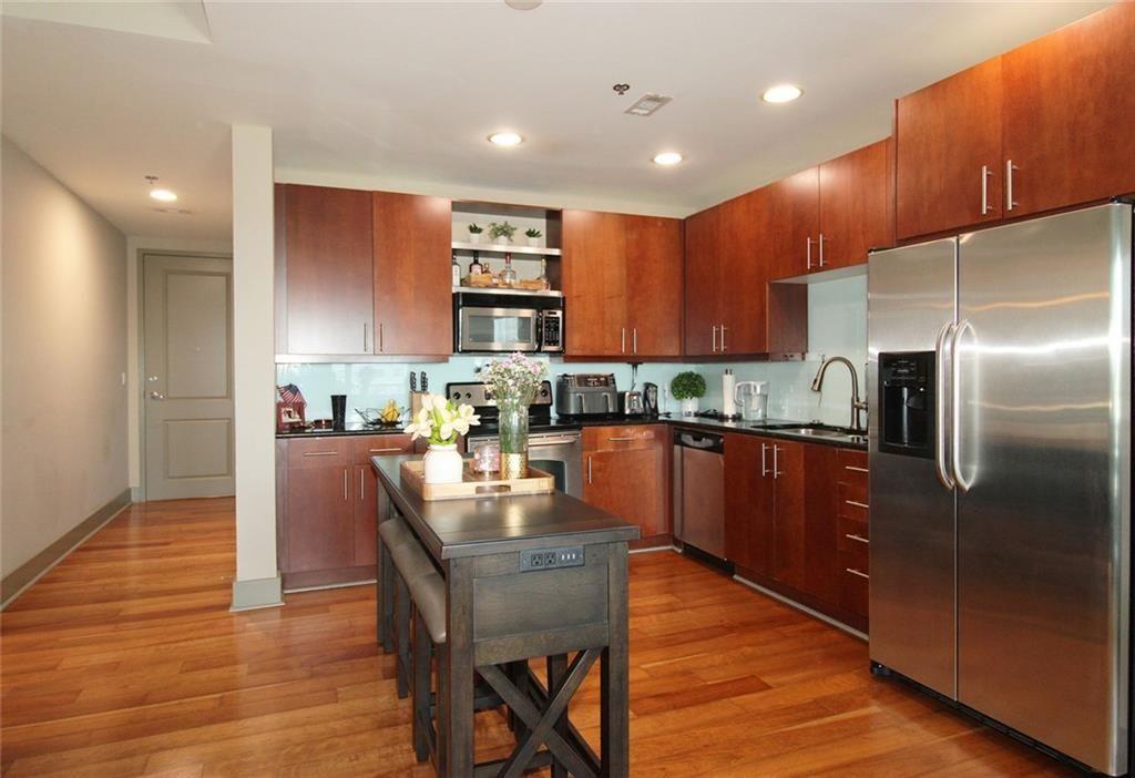 7827944 Property Photo 5