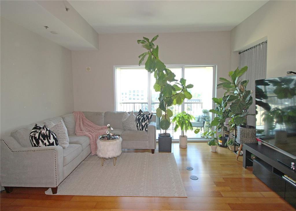 7827944 Property Photo 6