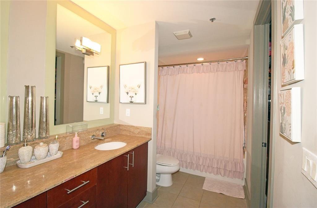7827944 Property Photo 13