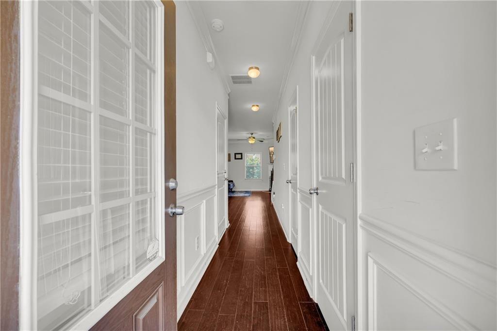 1735 Snapping Court Property Photo 3