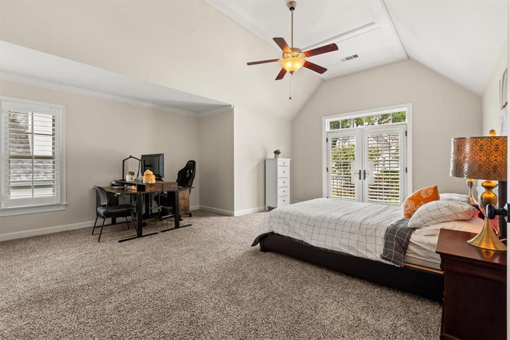 4512 Woodhaven Ne Property Photo 20