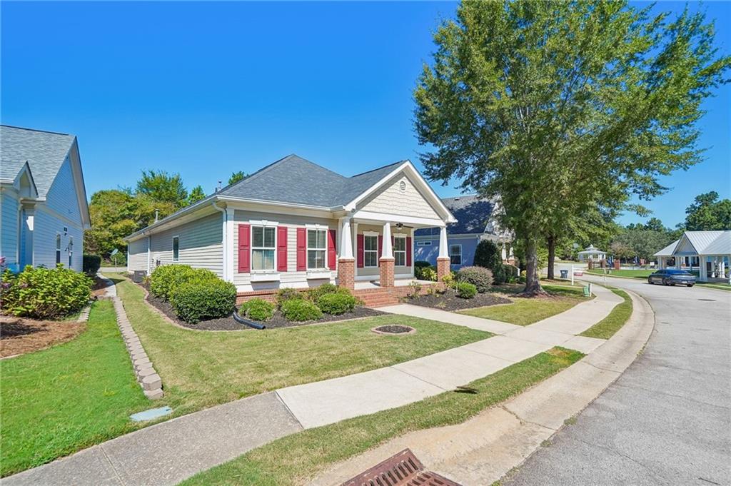 155 Pratt Drive Property Photo 4