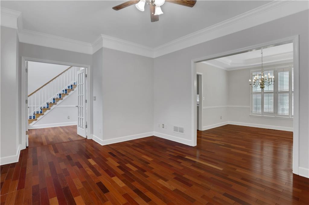 2395 Devon Leigh Walk Property Photo 4