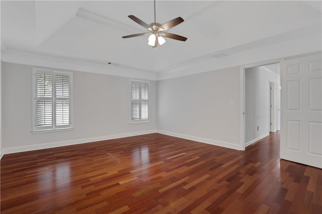 2395 Devon Leigh Walk Property Photo 24