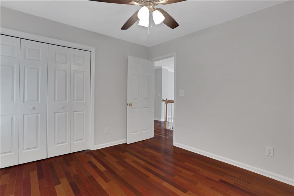 2395 Devon Leigh Walk Property Photo 34