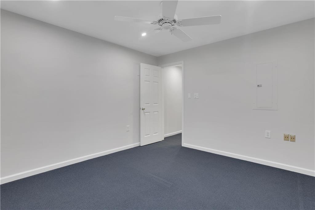 2395 Devon Leigh Walk Property Photo 44