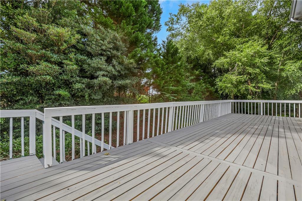 2395 Devon Leigh Walk Property Photo 46