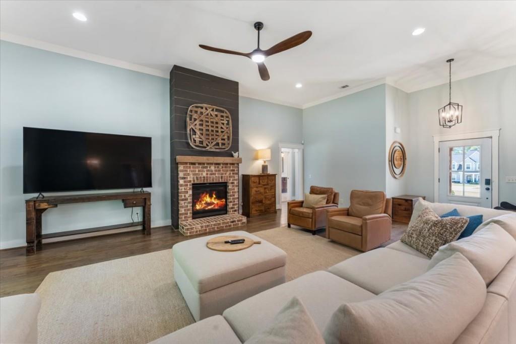 915 Pool Road Property Photo 12