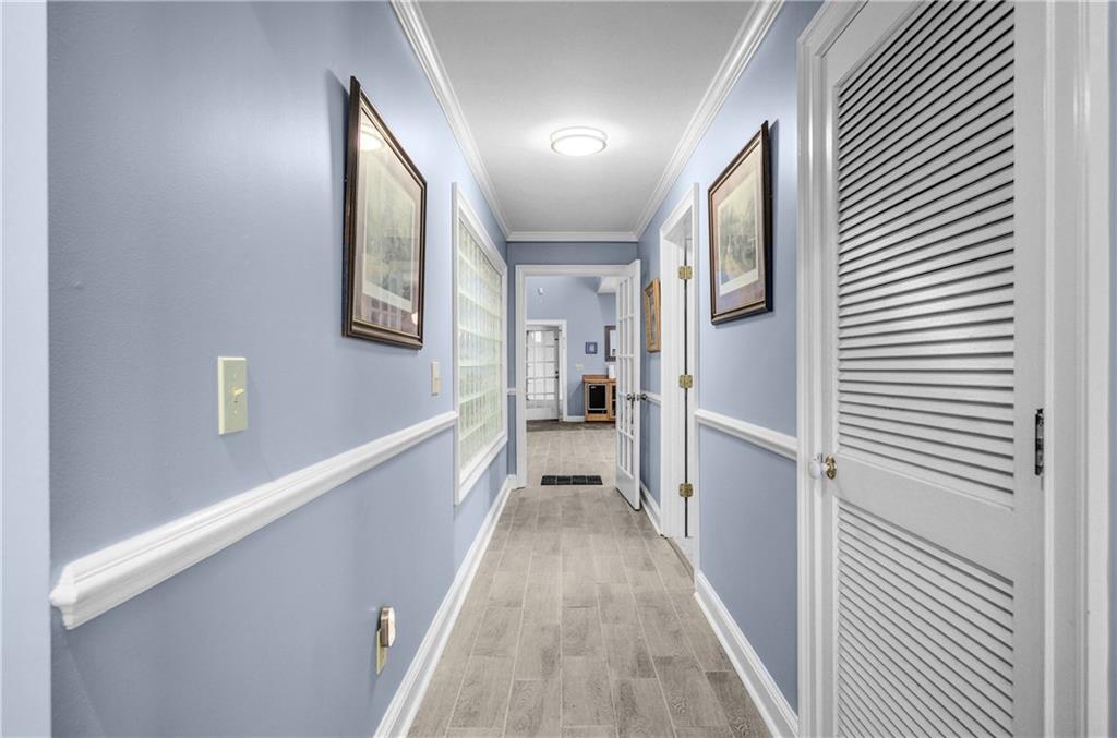 215 Wessmanor Drive Property Photo 21