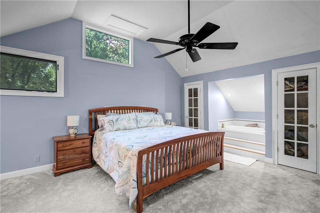 215 Wessmanor Drive Property Photo 29