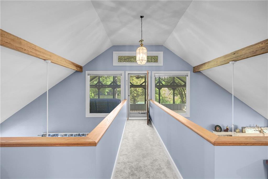 215 Wessmanor Drive Property Photo 32