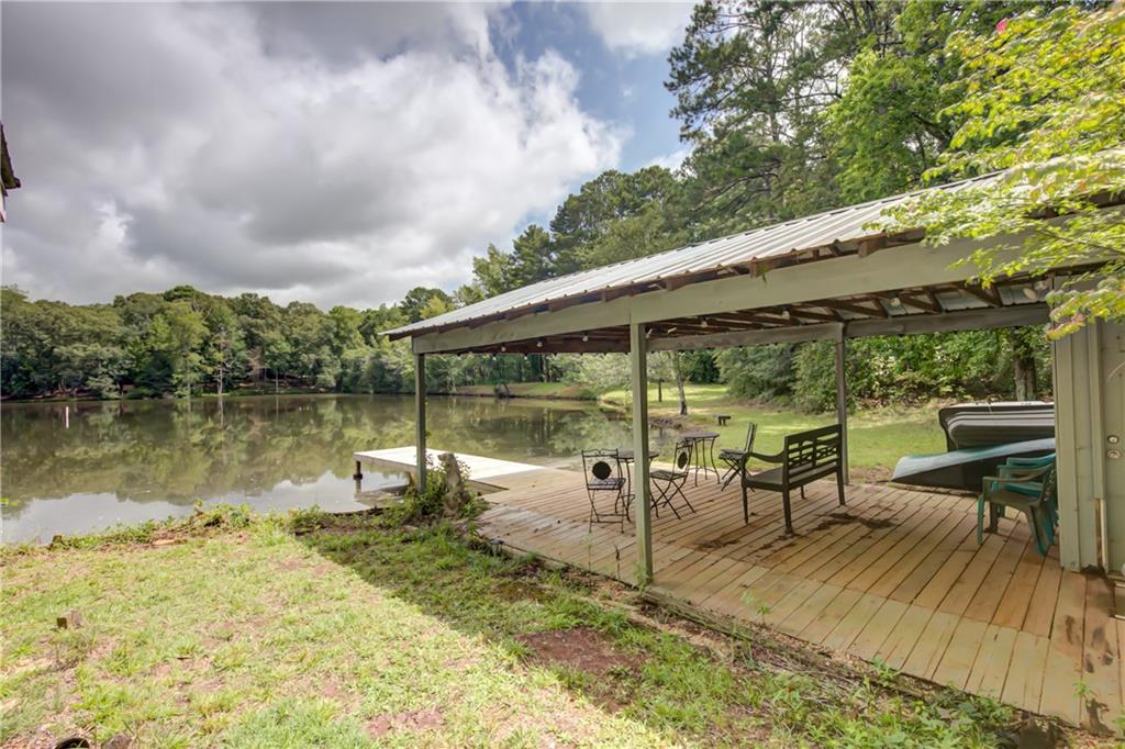 215 Wessmanor Drive Property Photo 42