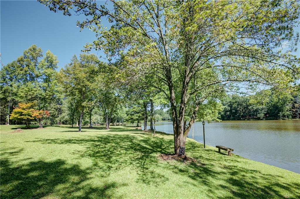 215 Wessmanor Drive Property Photo 45