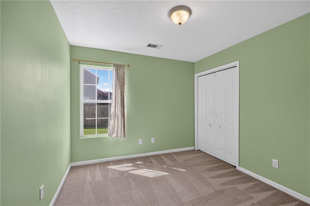 112 Governor Lane Property Photo 16