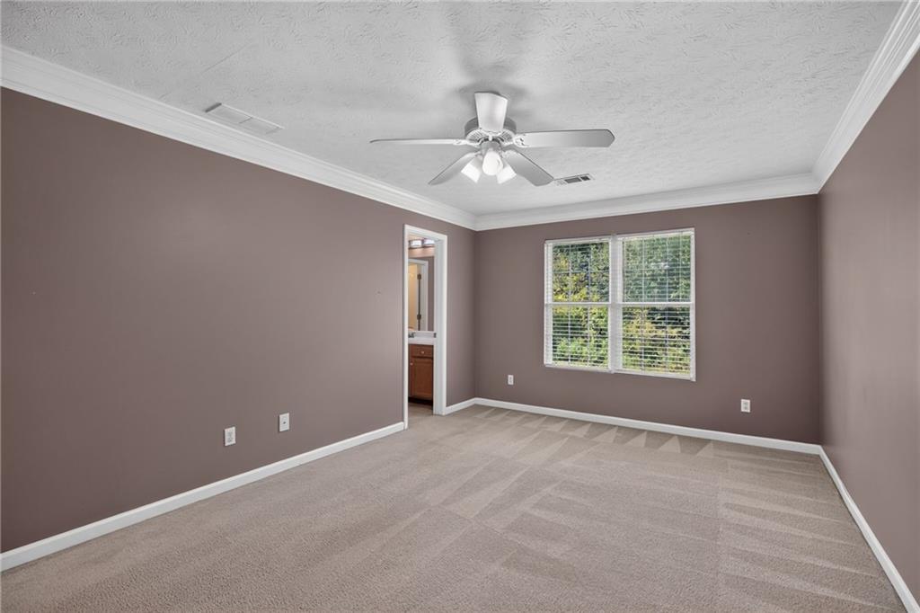 112 Governor Lane Property Photo 19