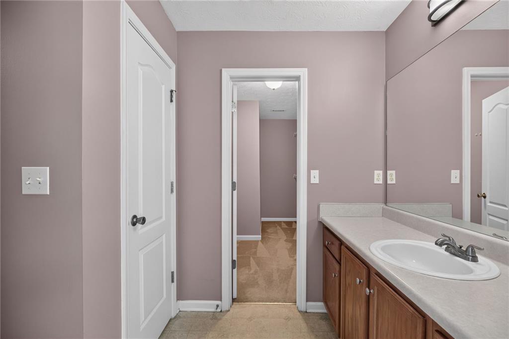 112 Governor Lane Property Photo 20