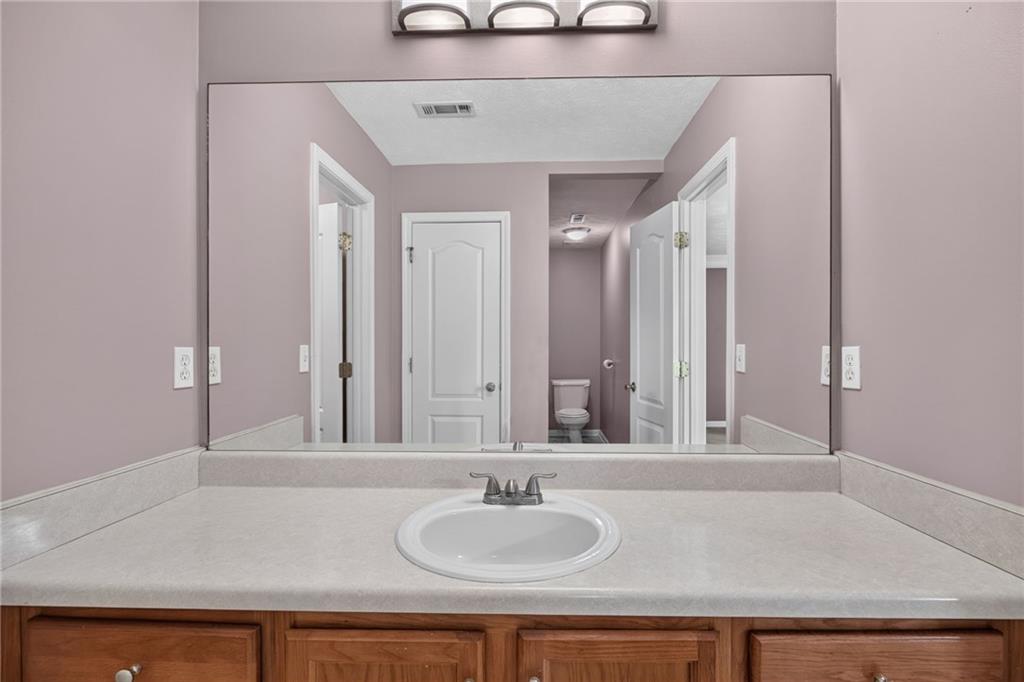 112 Governor Lane Property Photo 22