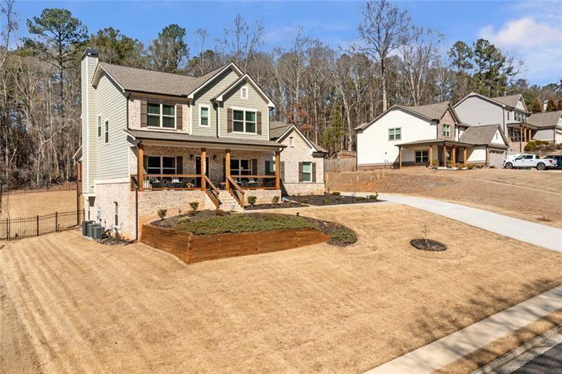 2113 Hope Lane Property Photo 4