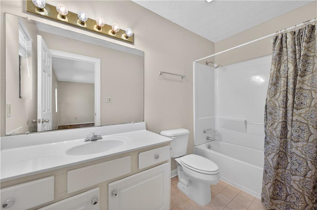 5 Hearthstone Drive Property Photo 15