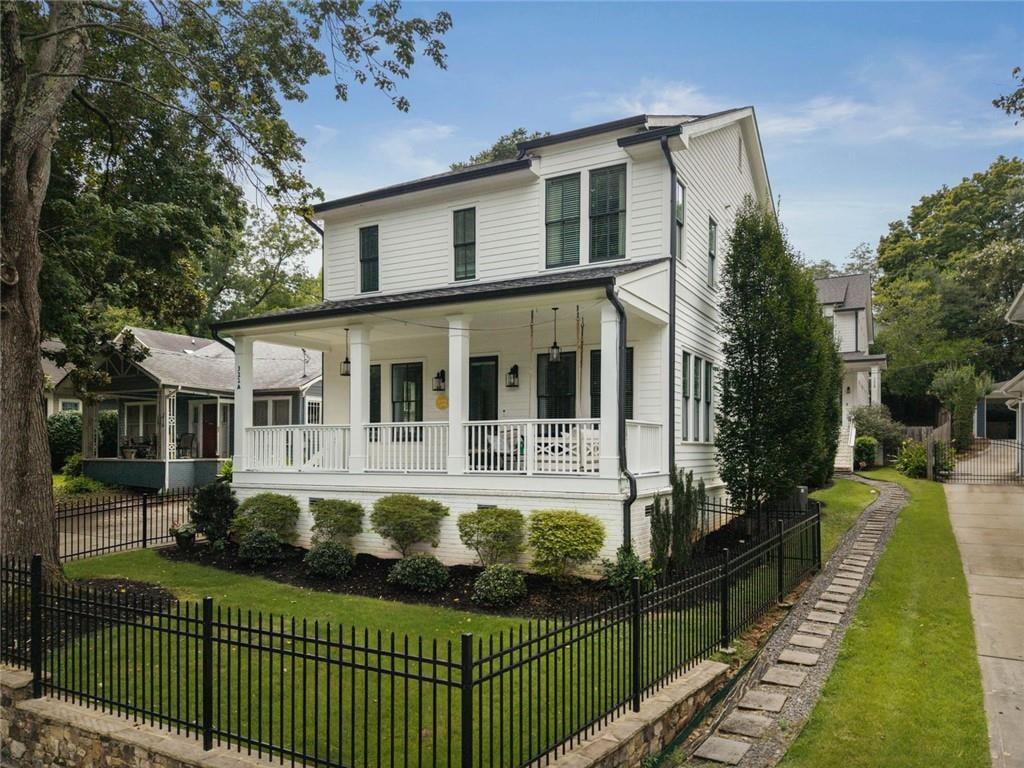 322 Candler Street Ne Unit A Property Photo 1