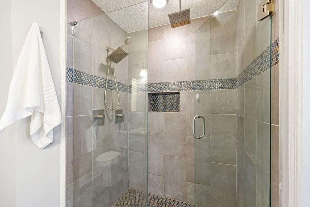 2000 Whitestone Place Property Photo 21