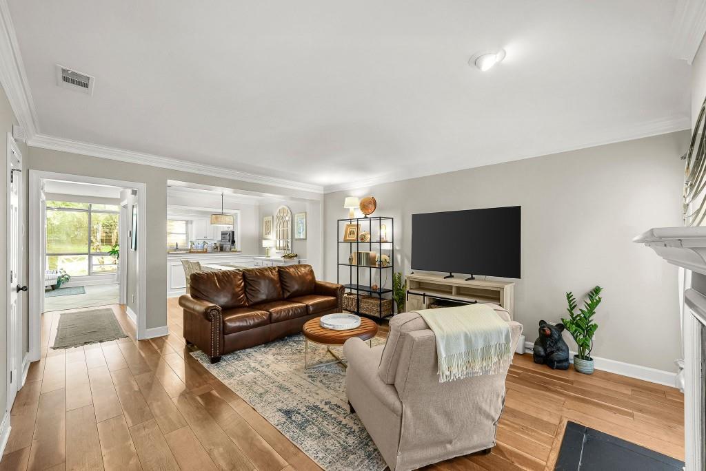 7500 Roswell Road Unit 30 Property Photo 1