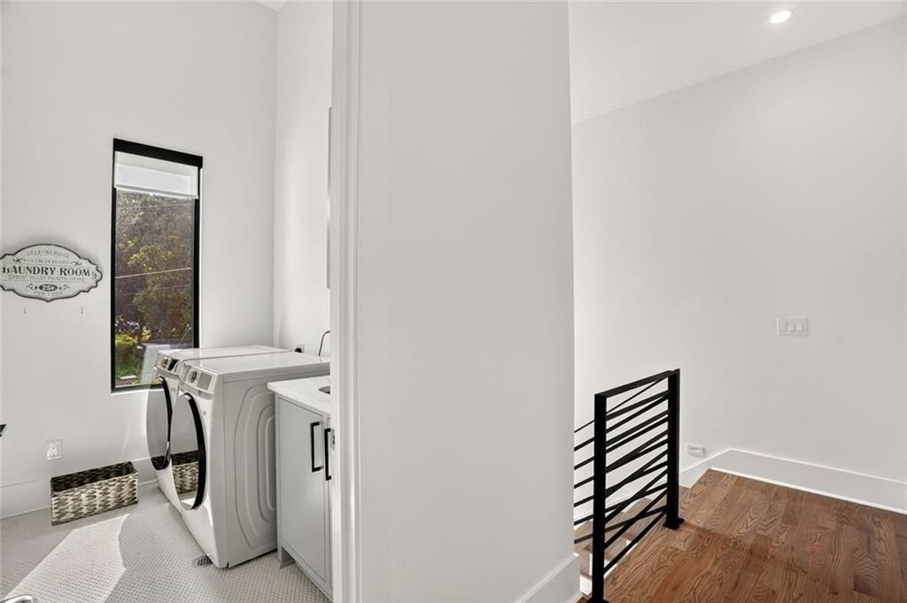 1192 Bernadette Lane Ne Property Photo 23