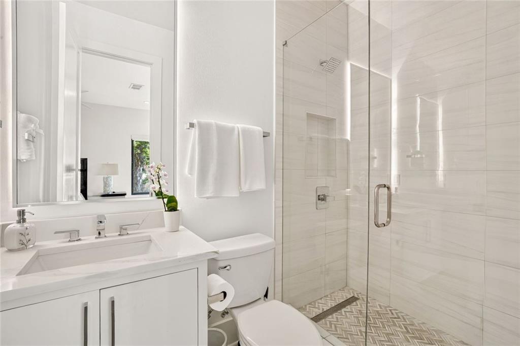 1192 Bernadette Lane Ne Property Photo 27