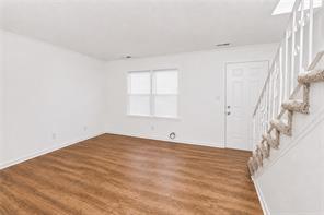 1010 Sexton Drive Unit 10 Property Photo 5