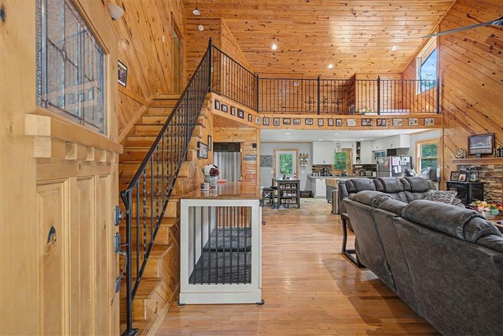 335 Dunn Road Property Photo 13