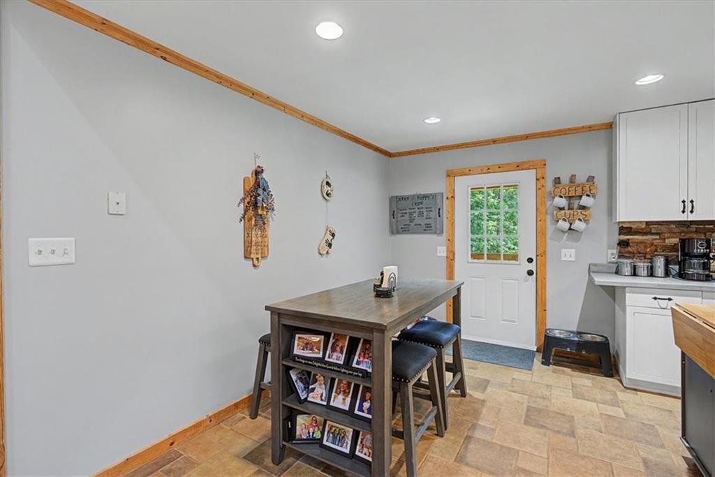 335 Dunn Road Property Photo 19