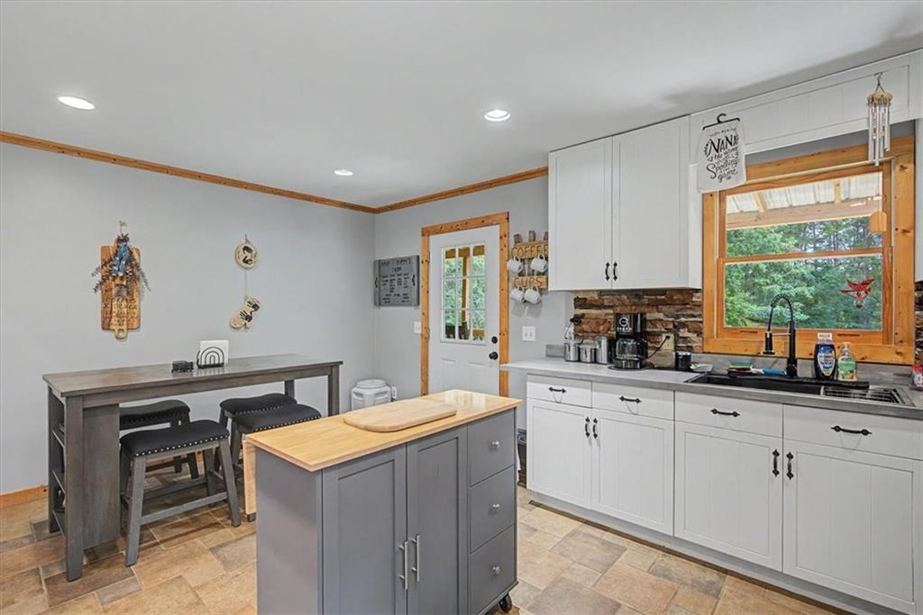 335 Dunn Road Property Photo 21