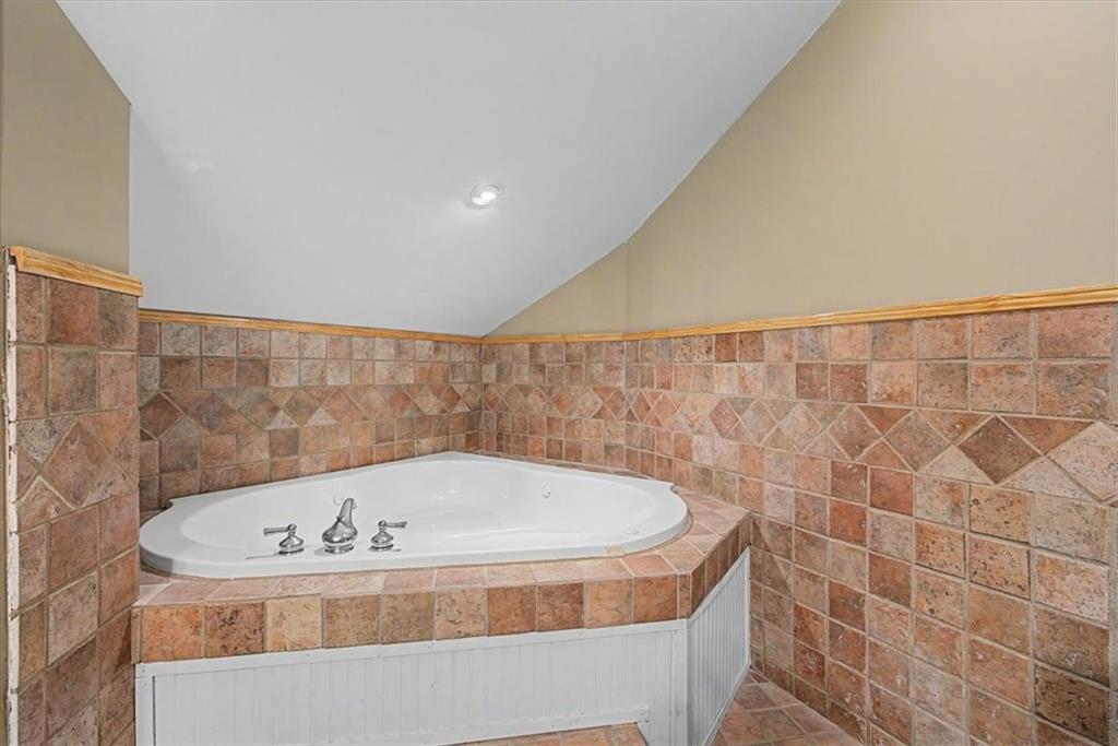 335 Dunn Road Property Photo 33