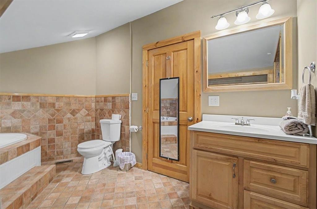 335 Dunn Road Property Photo 35