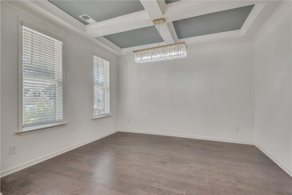 1440 Trident Maple Property Photo 7
