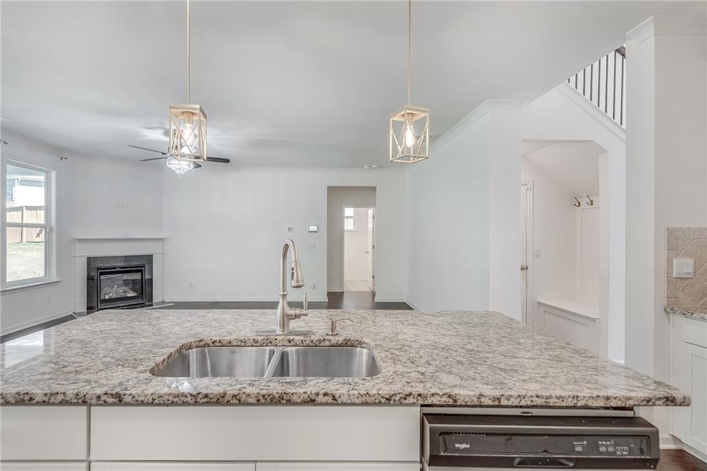 1440 Trident Maple Property Photo 13