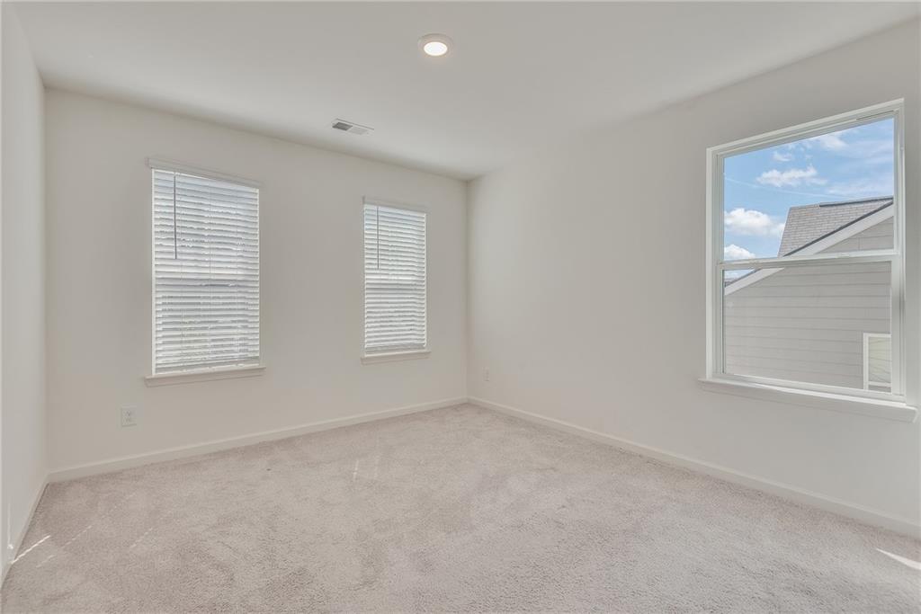 1440 Trident Maple Property Photo 28