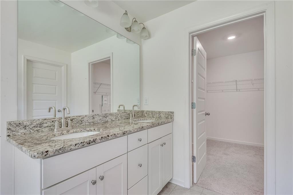 1440 Trident Maple Property Photo 40