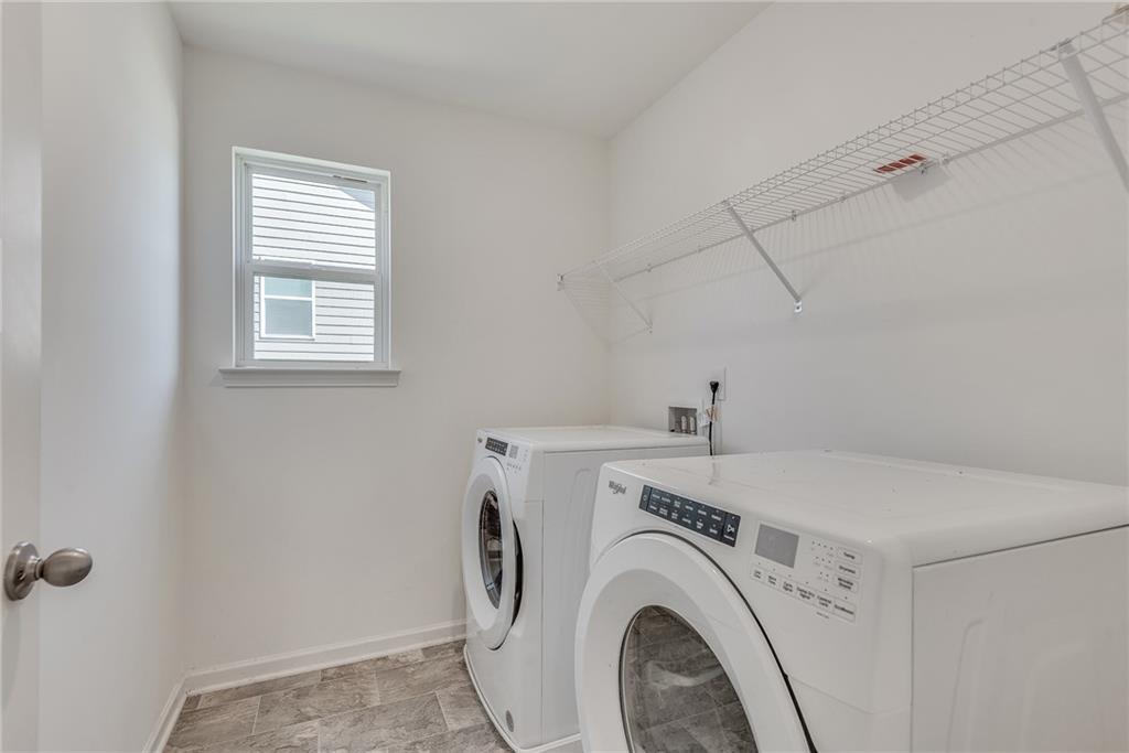 1440 Trident Maple Property Photo 42