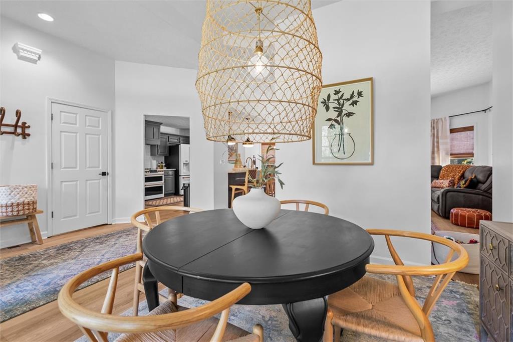 7828208 Property Photo 22