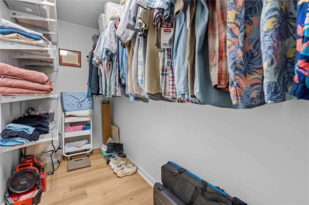 7828208 Property Photo 29