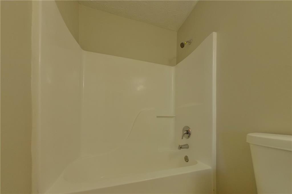 7828211 Property Photo 13