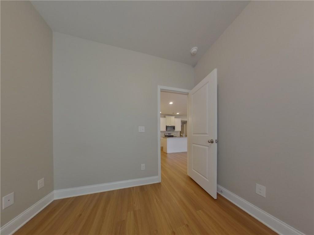 7828311 Property Photo 16