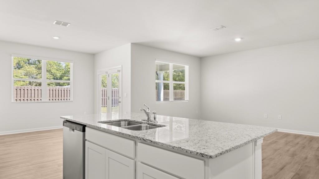 104 Babcock Drive Ne Property Photo 6