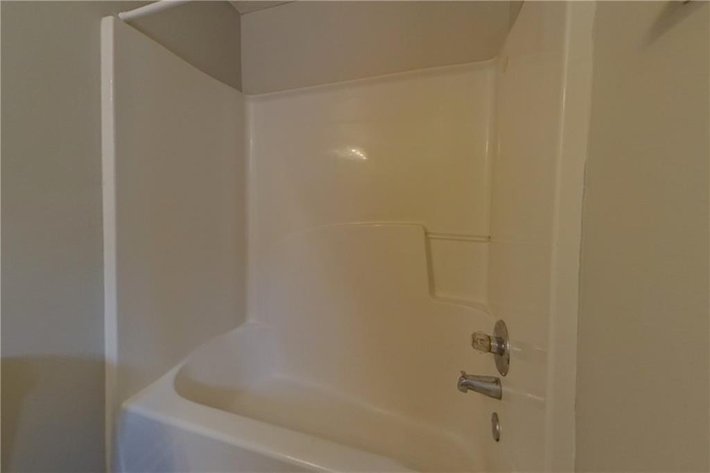 7828361 Property Photo 8