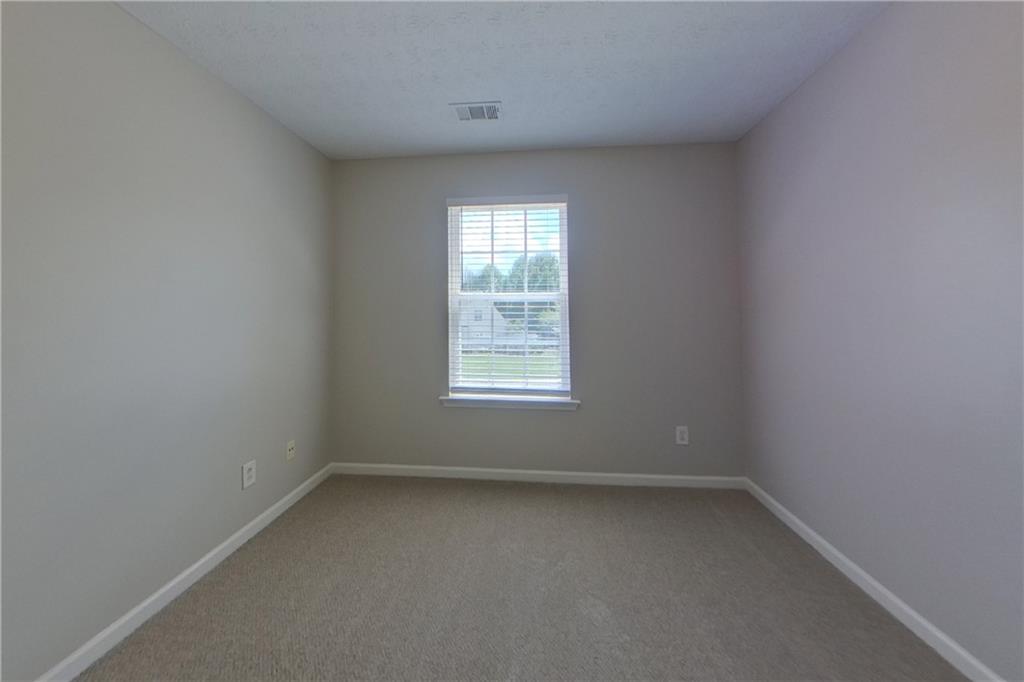 7828361 Property Photo 9