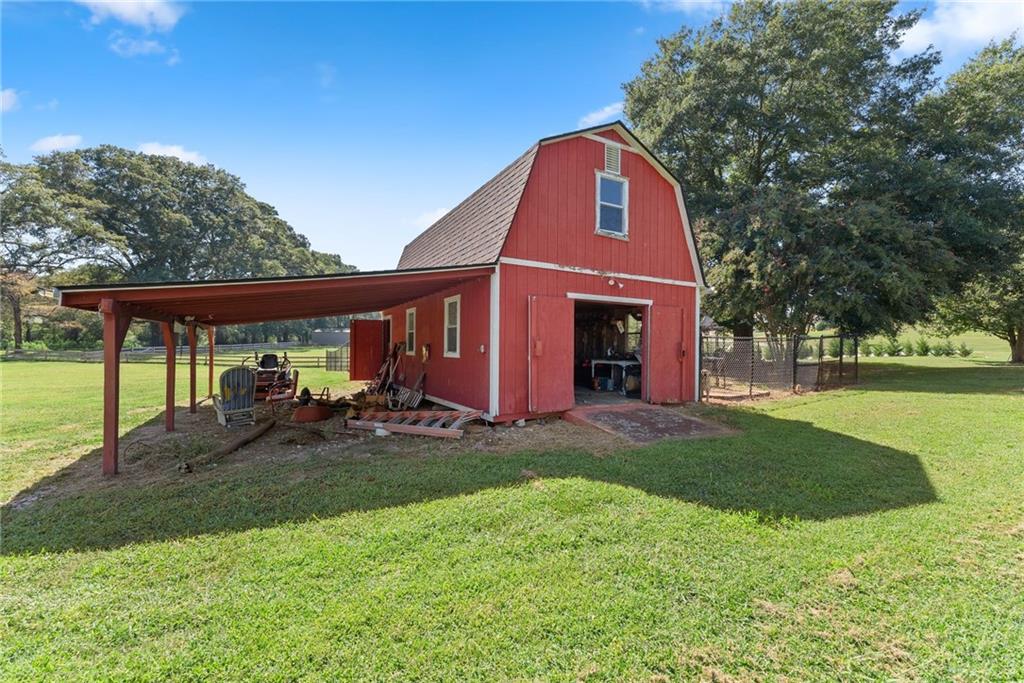 286 Middle Fork Lane Property Photo 41