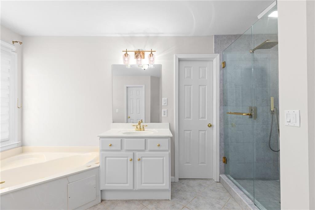 3146 Canter Way Property Photo 55