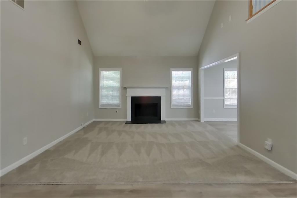 7828387 Property Photo 3