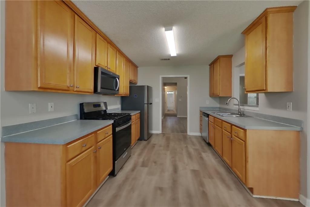 7828387 Property Photo 7